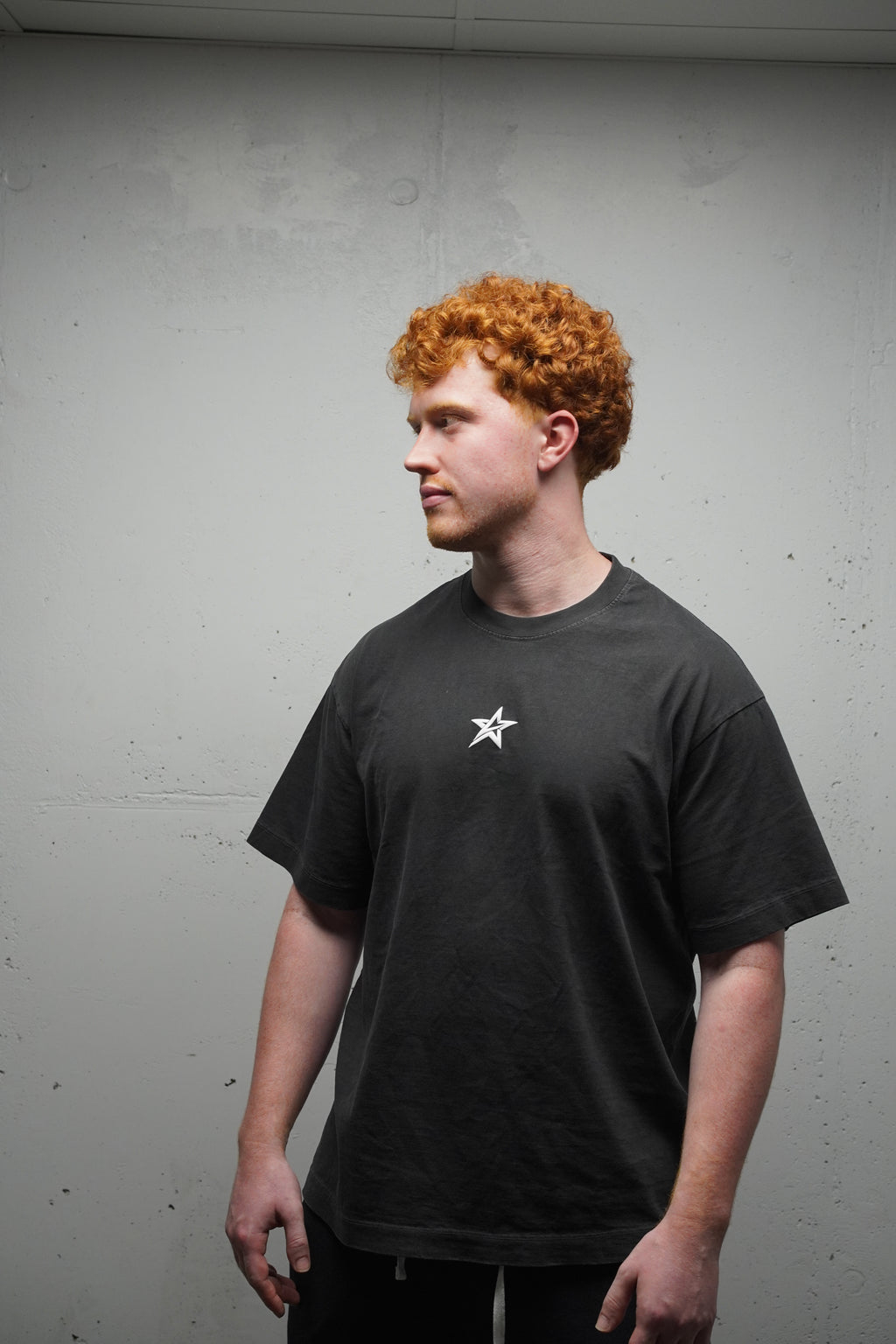 Onyx Tee